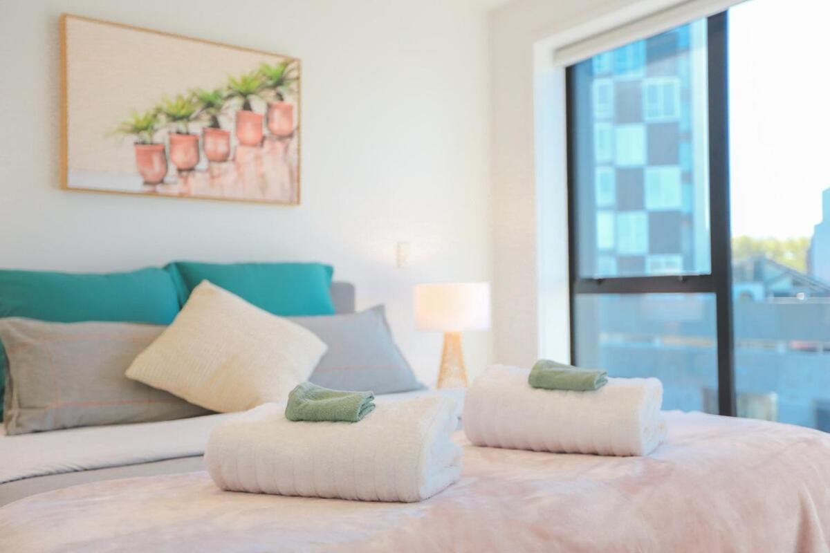 Apartment Cbd Heaven! Free Parking!